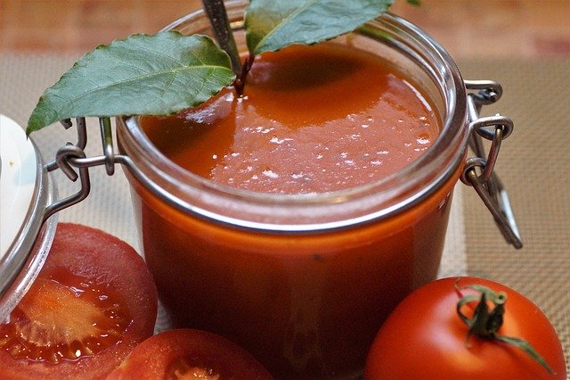 Le Potage aux tomates fraîches...Les soupes... Gourmandes mais Ig bas bien-sûr.